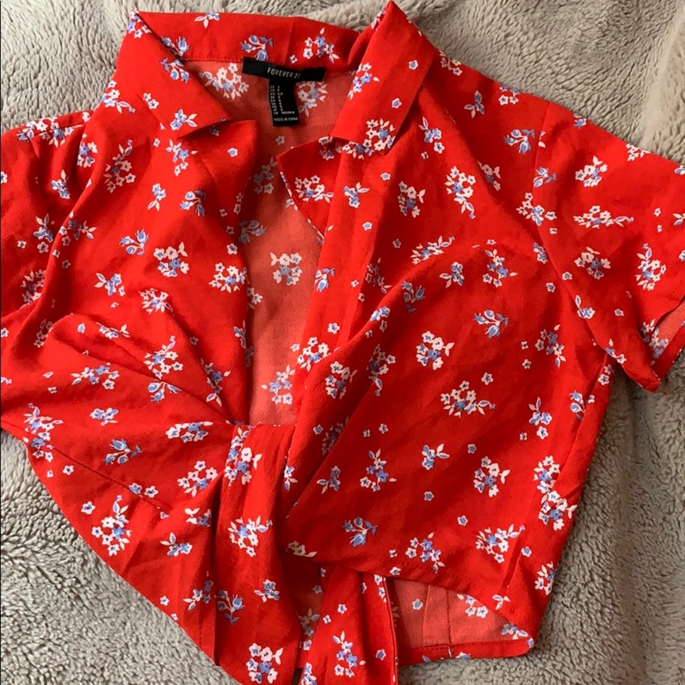 red floral hawaiian top